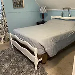Room Not Avail